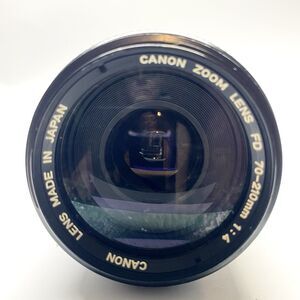 Canon FD 70-210mm 1:4 FD Zoom Lens With Front And Rear Caps Japan